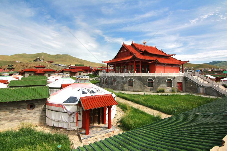 蒙古乌兰巴托大草原图片