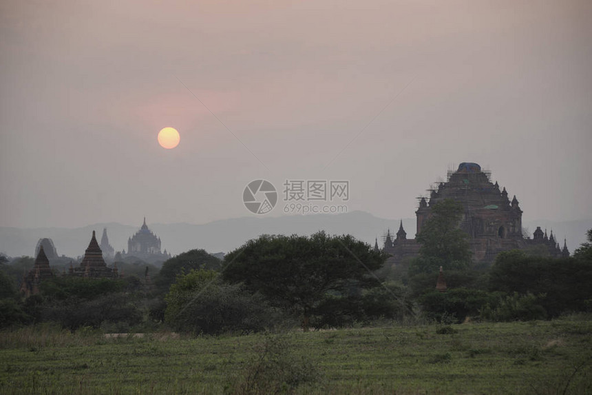 蒲甘是位于缅甸曼德勒地区的一座古城从9世纪到13世纪图片