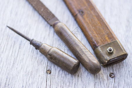 木工具旧螺丝刀图片