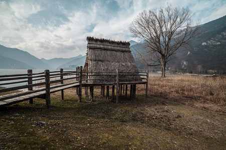 从新石化时代开始重建一所古史图片