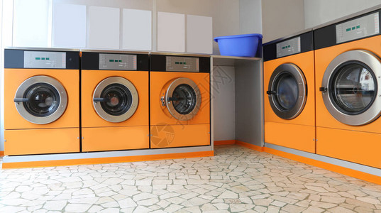 自动洗衣机5个洗衣图片