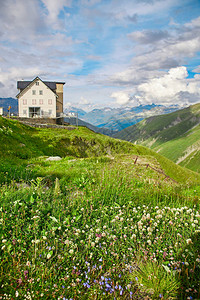 瑞士美丽的阿尔卑斯山脉景观图片