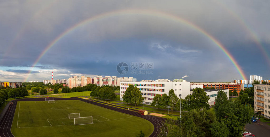 爱沙尼亚塔林市常住部分上空图片