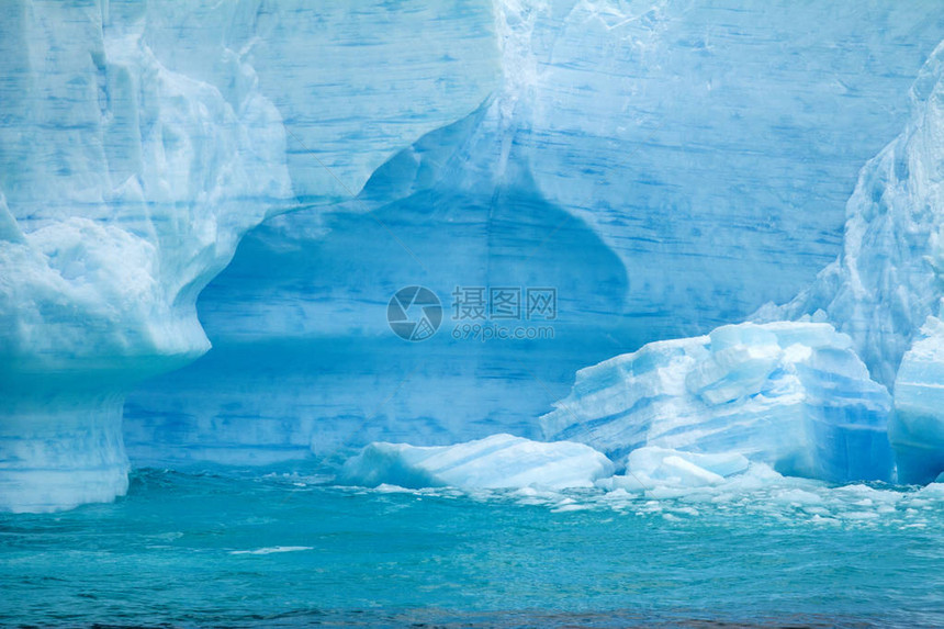 南极洲南极半岛帕尔默群岛纽迈尔海峡全球变暖童话般的景观布兰斯菲尔德海图片