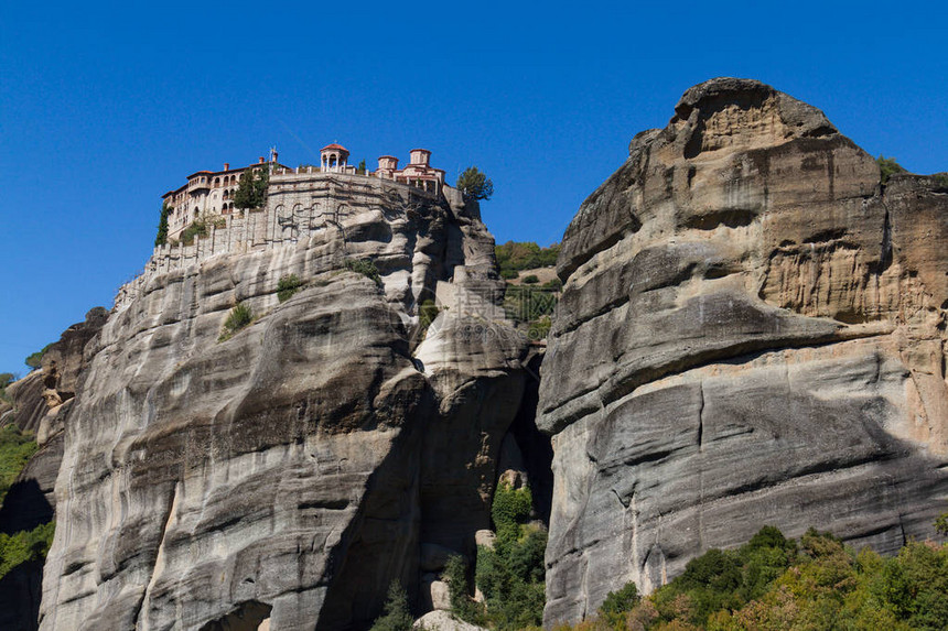 希腊Meteora岩石修道院建筑群图片