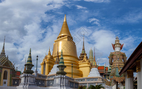 泰国曼谷大皇宫金塔watpra图片