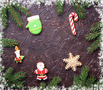 圣诞姜饼干如圣诞老人雪花背景图片