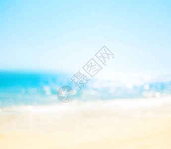 浅蓝色夏季白色热带沙滩图片