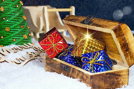 圣诞节的时候圣诞节的传统和习俗体现在一个非凡的节日的装饰中图片
