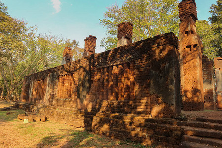 甘烹碧府的一座寺庙在皇家寺庙的废墟中图片