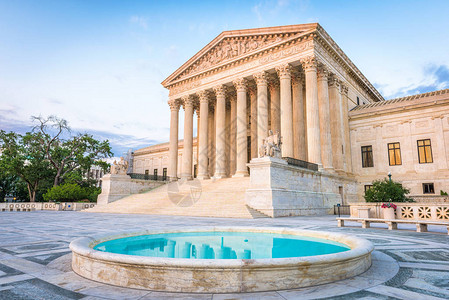 美国最高法院大楼图片