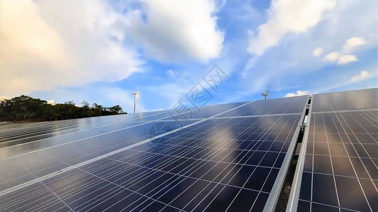 可再生和可持续能源太阳能电池板和风力涡轮机动力地热能气候变化以环保图片