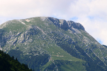 朱利安阿尔卑斯山是一座山脉图片