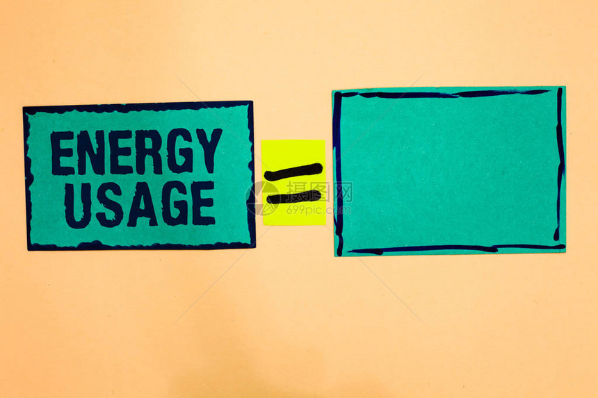 显示能源使用的文字符号概念照片过程或系统中消耗或使用的能源量绿松石纸笔记提醒等号重图片