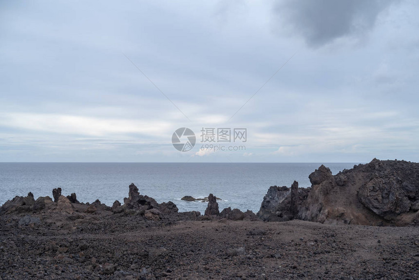 西班牙兰萨罗特岛西海岸LosHervideros的海洋和图片