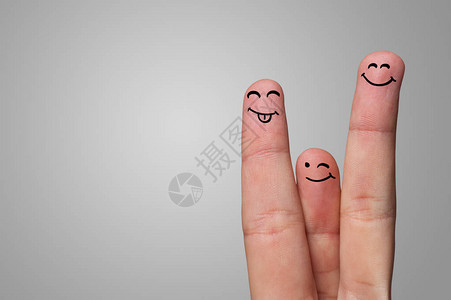 快乐的脸手指互相拥抱图片