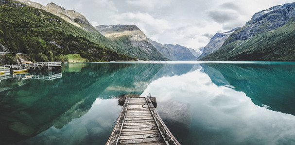 洛瓦特内湖娱乐挪威自然高清图片