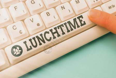 文字书写文本午餐时间展示中午或中午吃食物的商业照片Pc键盘图片