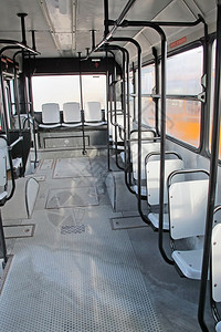 城市载人交通公共汽车上的空位背景图片