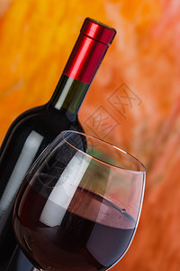 葡萄酒玻璃和彩图片
