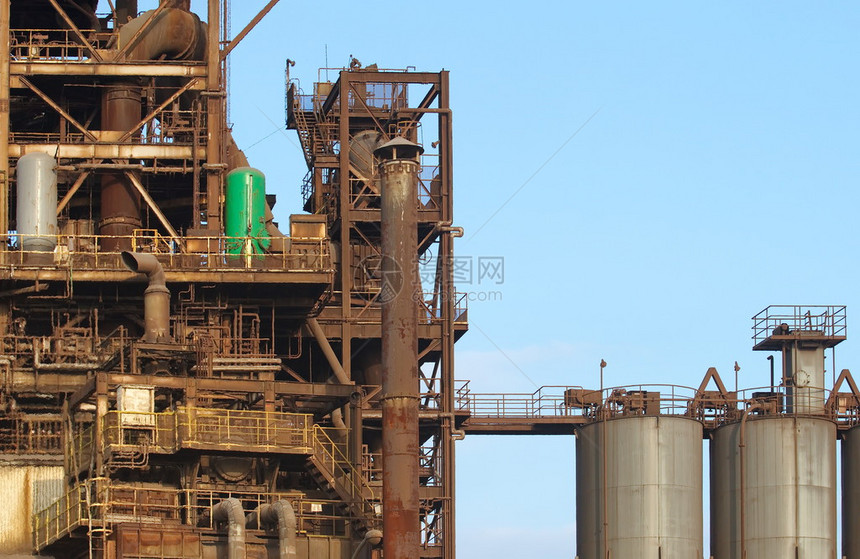 石化工厂或炼油厂图片