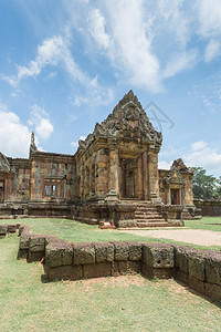 PhanomRung历史公园的PrasatHinMuangTum图片