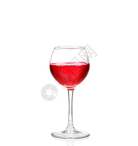 在白色背景上隔绝的玻璃杯中的红葡萄酒现实的照片图像图片