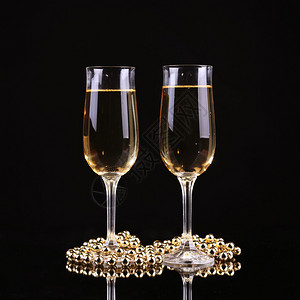 香槟酒盛宴庆祝新年前夕歌图片