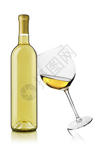 白葡萄酒瓶和玻璃白色背景图片