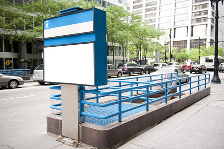 伊利诺伊州芝加哥的门罗地铁站入口图片
