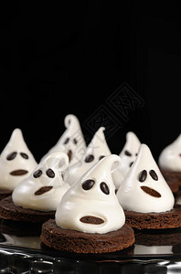 作为万圣节的鬼魂巧克力饼干图片