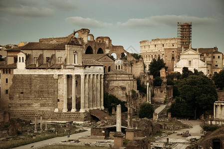 罗马论坛古代建筑的图片