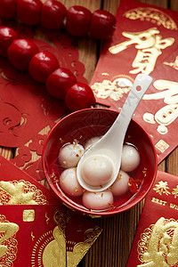 传统美食桂花枸杞汤圆图片