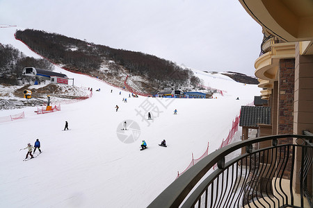 滑雪场图片