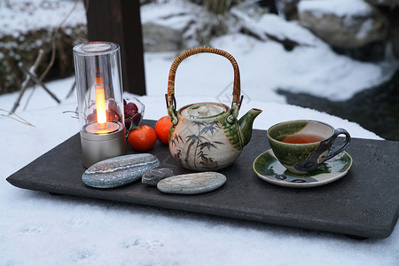 花园雪景茶具背景