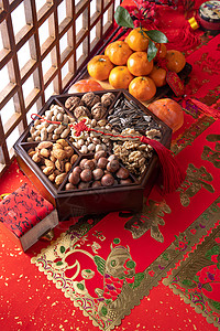 桔子和中式坚果果盘图片