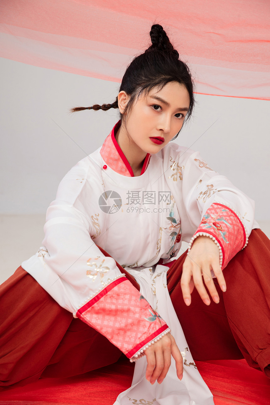 个古风美女图片