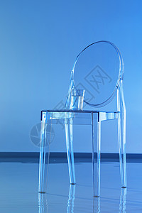 透明的椅子背景图片