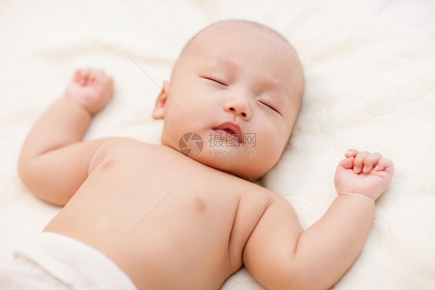 可爱的婴儿睡觉图片