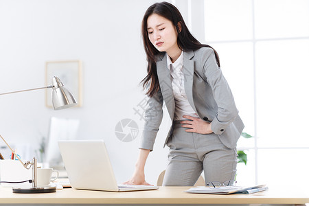 痉挛的商务女人肚子疼背景