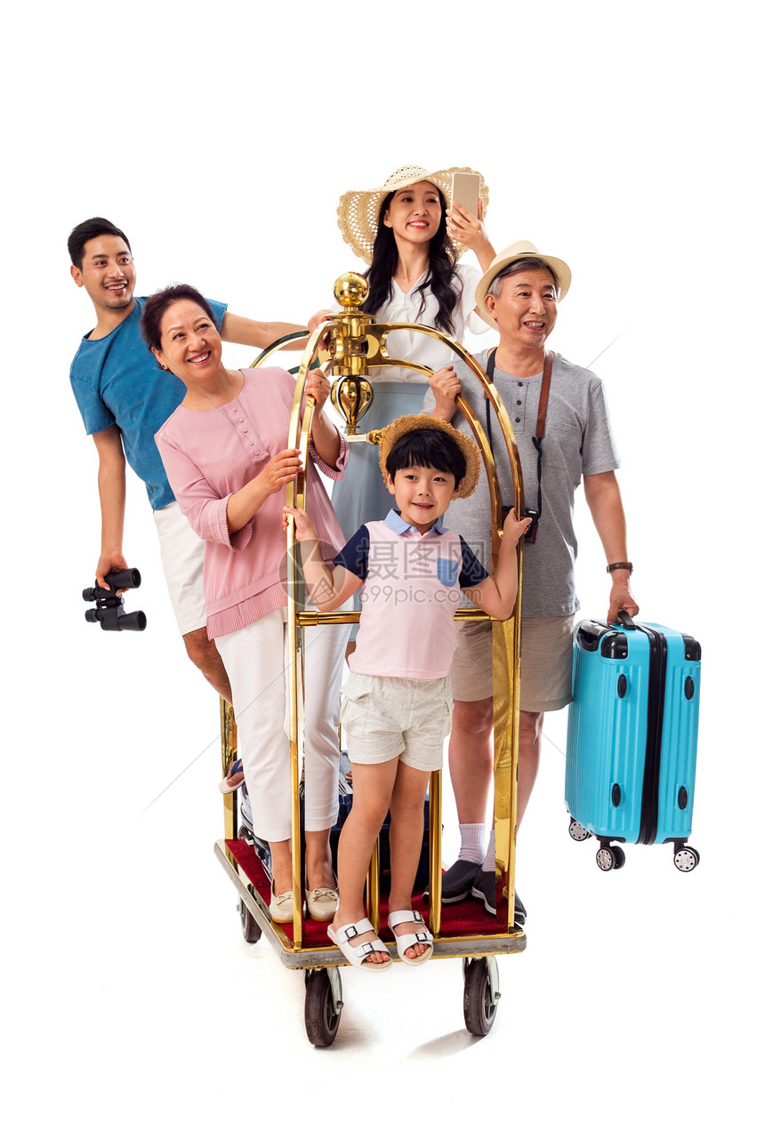 幸福的三代家庭旅行图片
