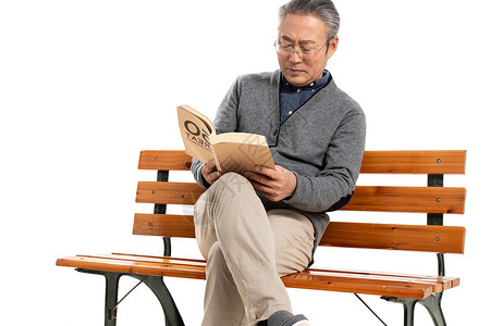 社区知识展板坐在长椅上的老人看书背景