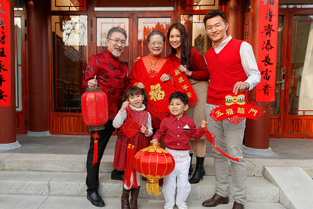 幸福的大家庭庆贺新年高清图片