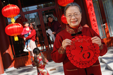 幸福的大家庭布置迎新年图片