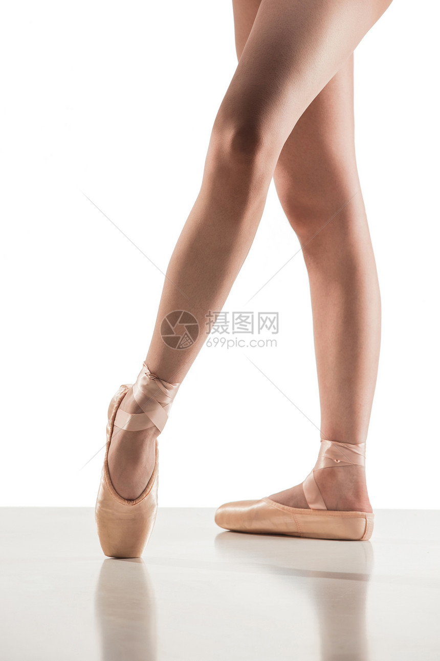 芭蕾舞演员的腿部图片