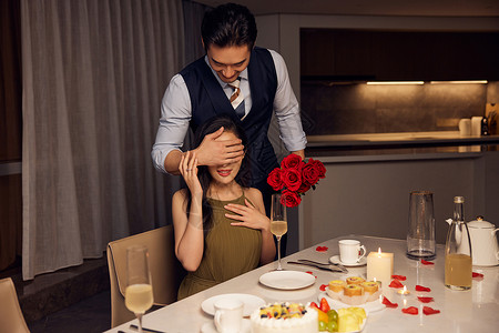送蛋糕情侣浪漫约会送玫瑰花背景