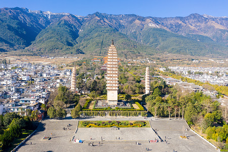 大理崇圣寺三塔背景图片