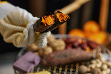 炭火烤红薯背景图片