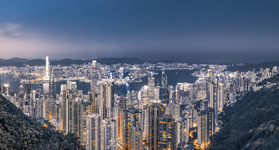 太平山顶看香港城市夜晚景观高清图片