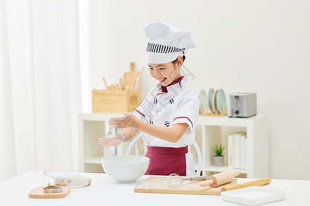 儿童扮演居家烹饪的小小厨师背景